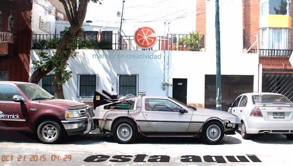 1510-06a-DeLorean-In_Gimmick